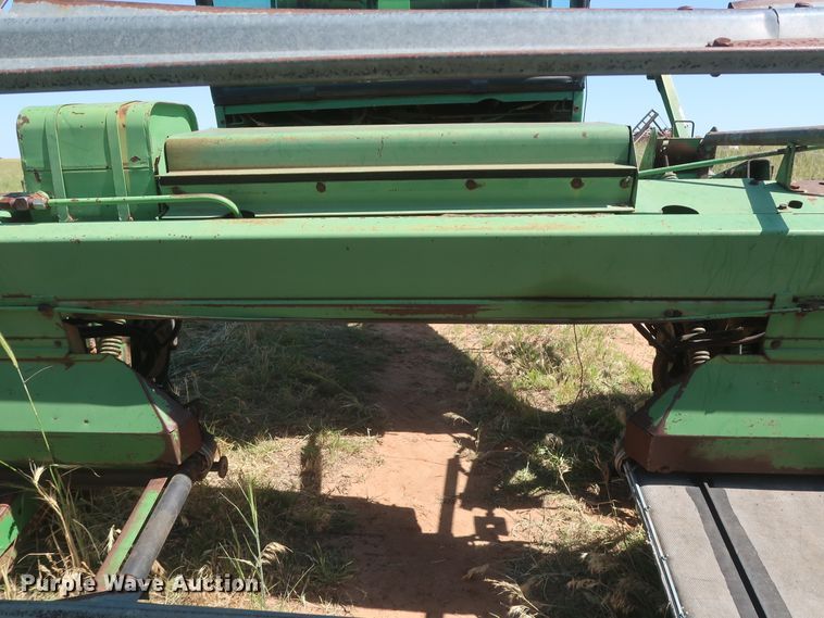 image for item GS9917 1983 John Deere 2420  windrower