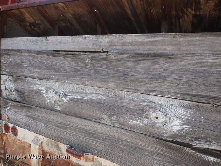 image for item GS9919 Hobbs AD9-6400-27 single hopper bottom grain trailer