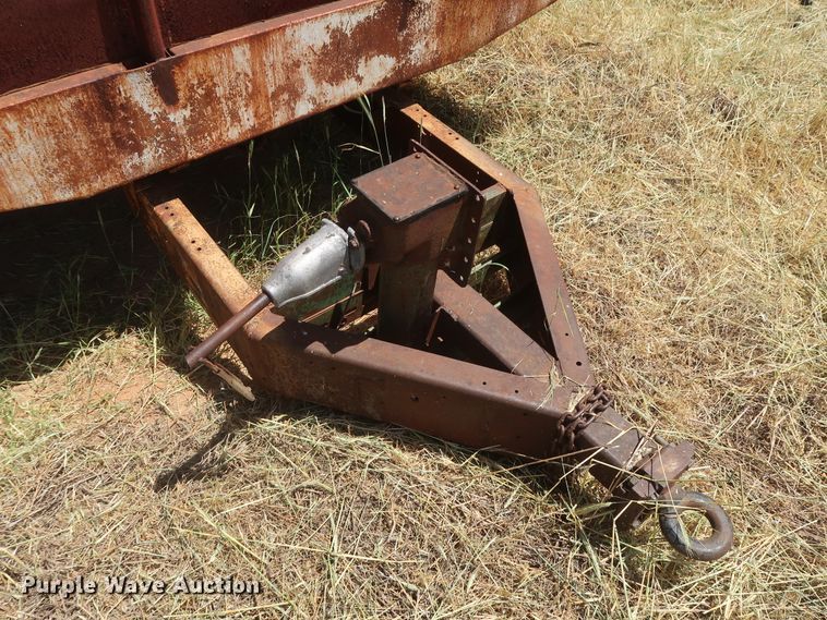 image for item GS9920 Mid-States Distributing Grain-Lock grain trailer