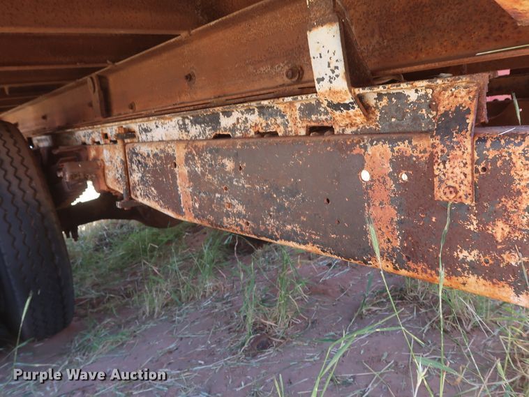 image for item GS9920 Mid-States Distributing Grain-Lock grain trailer