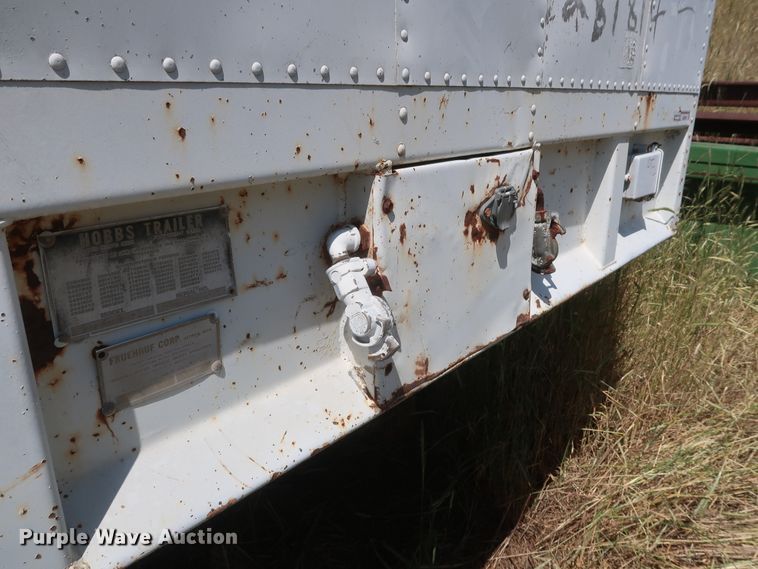 image for item GS9921 1968 Fruehauf Hobbs AD9-5000-27 single hopper bottom grain trailer