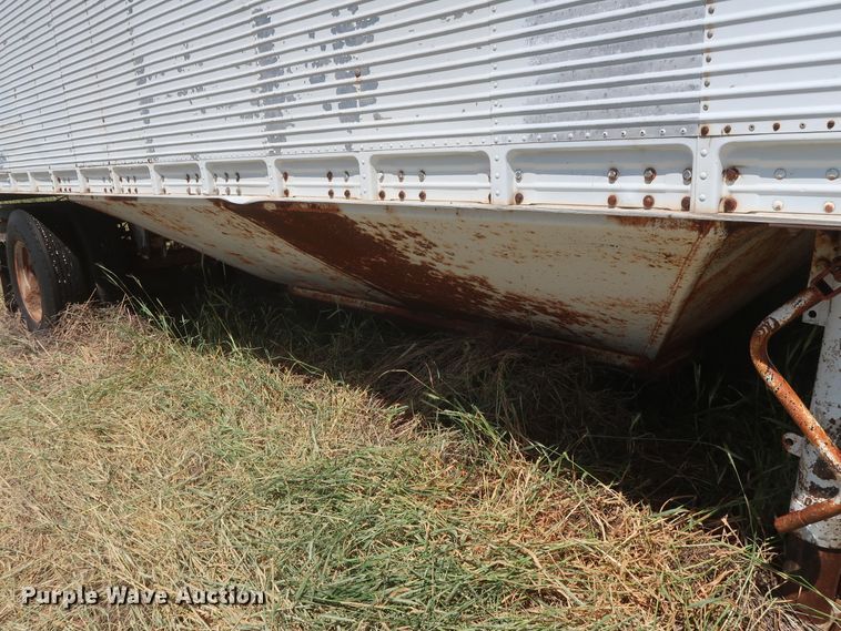 image for item GS9921 1968 Fruehauf Hobbs AD9-5000-27 single hopper bottom grain trailer