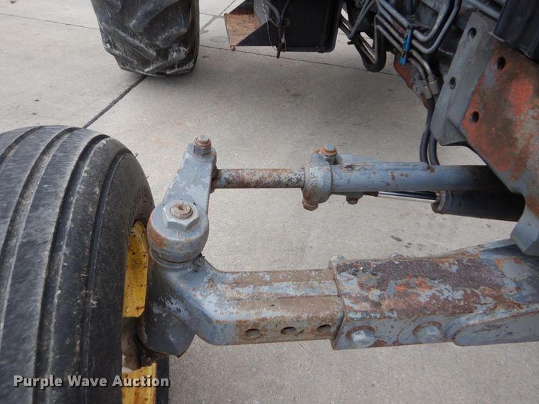 image for item GV9021 Ford 7740  tractor