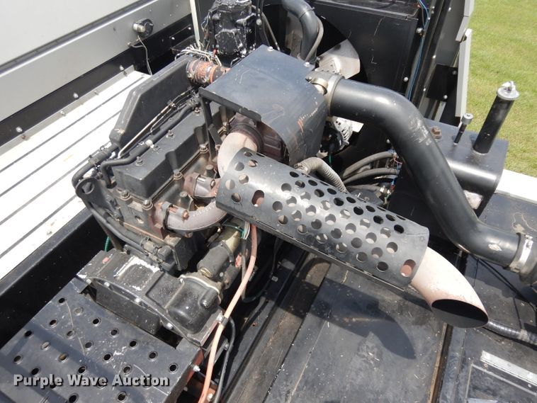 image for item GW9101 1998 Gleaner C62 combine