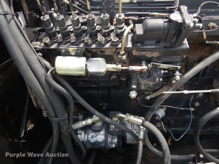 image for item GW9101 1998 Gleaner C62 combine