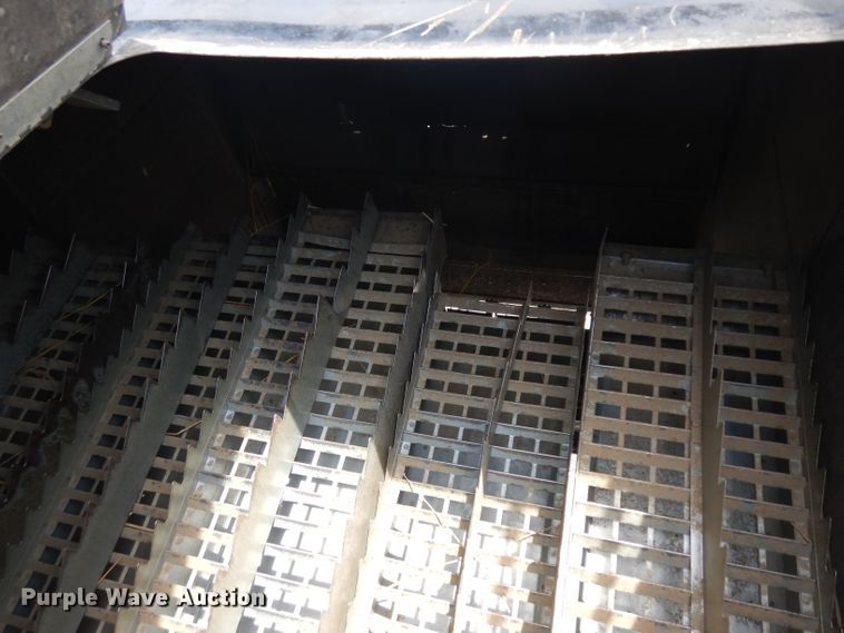 image for item GW9101 1998 Gleaner C62 combine