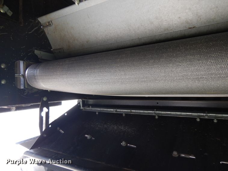 image for item GW9101 1998 Gleaner C62 combine