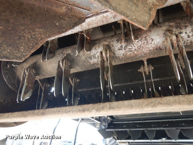 image for item GW9101 1998 Gleaner C62 combine