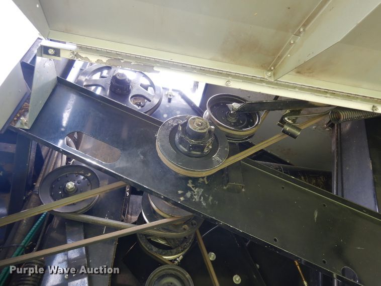 image for item GW9101 1998 Gleaner C62 combine