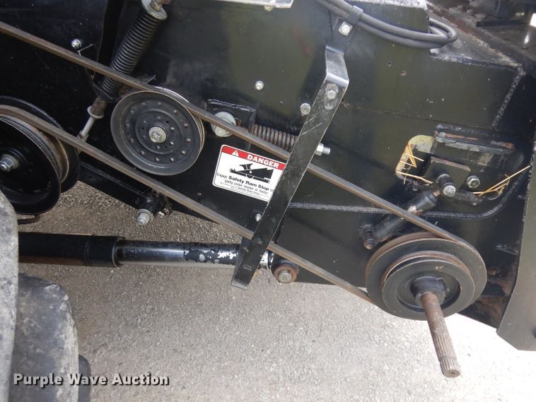 image for item GW9101 1998 Gleaner C62 combine