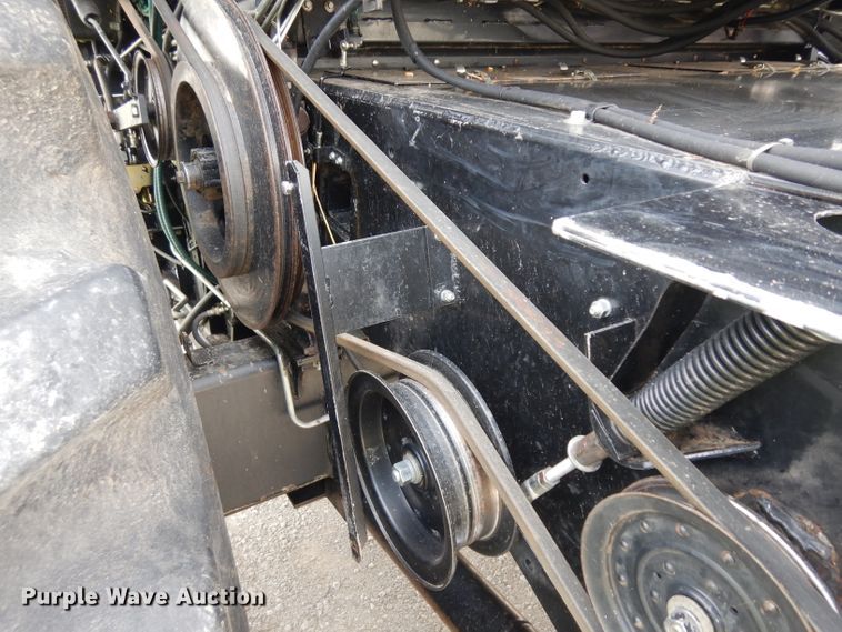 image for item GW9101 1998 Gleaner C62 combine