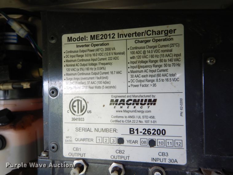 image for item HA9145 2007 Bloomer horse trailer