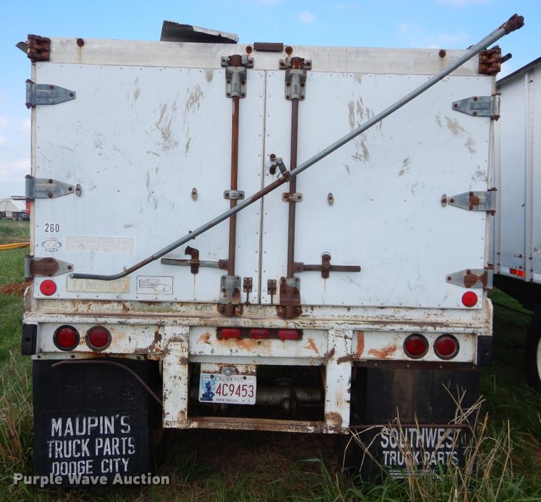 image for item HA9150 1975 Timpte single hopper bottom grain trailer