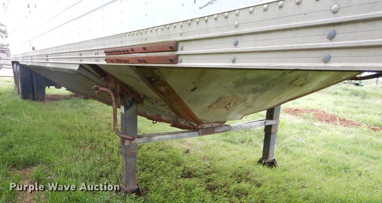 image for item HA9150 1975 Timpte single hopper bottom grain trailer