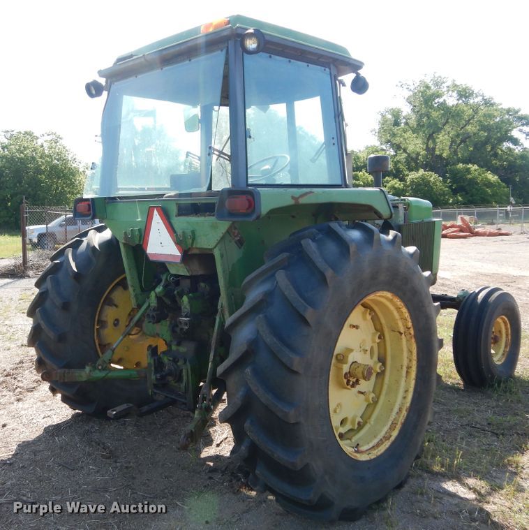 image for item HS9549 1973 John Deere 4230  tractor