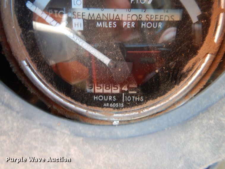 image for item HS9549 1973 John Deere 4230  tractor