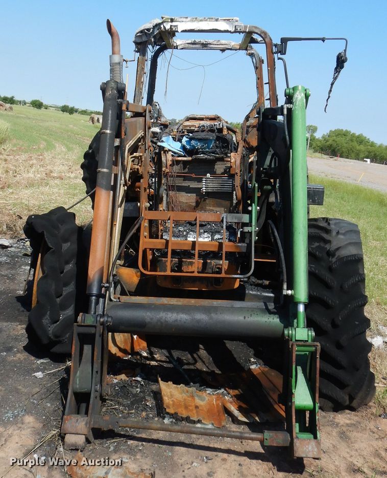 image for item HS9550 John Deere 7130  tractor