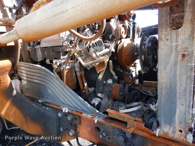 image for item HS9550 John Deere 7130  tractor