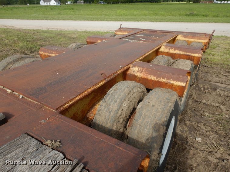 image for item DE5729 1980 Load Craft L3-40-SFC equipment trailer