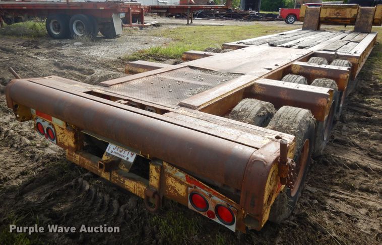 image for item DE5729 1980 Load Craft L3-40-SFC equipment trailer