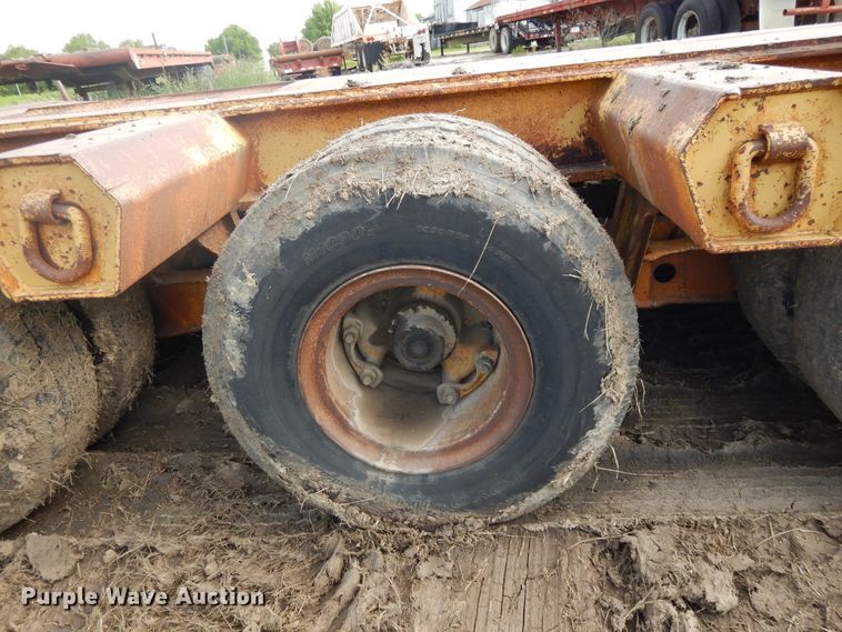 image for item DE5729 1980 Load Craft L3-40-SFC equipment trailer