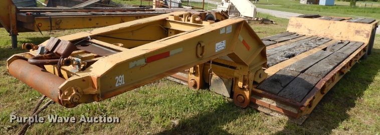 image for item DE5730 1961 Lacrosse RG-26-35 lowboy equipment trailer