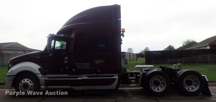 image for item DG3183 2012 International ProStar semi truck