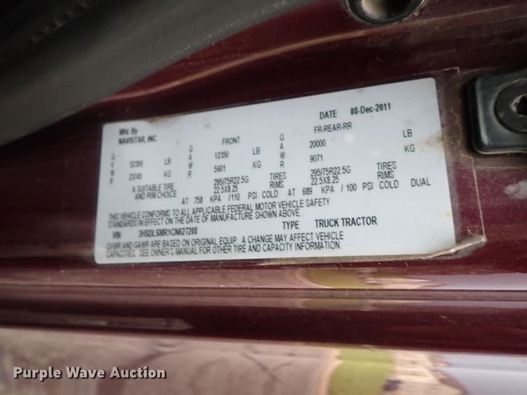 image for item DG3183 2012 International ProStar semi truck