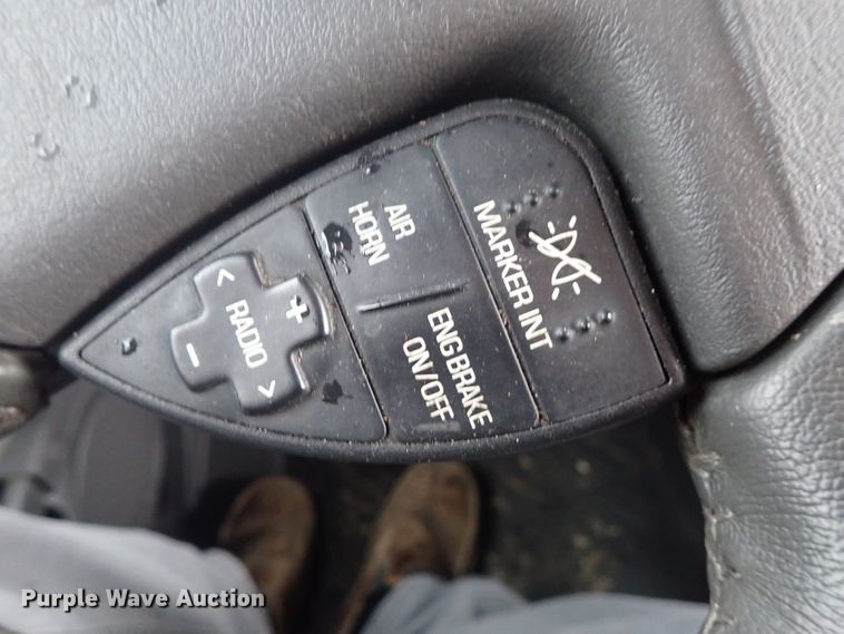 image for item DG3183 2012 International ProStar semi truck