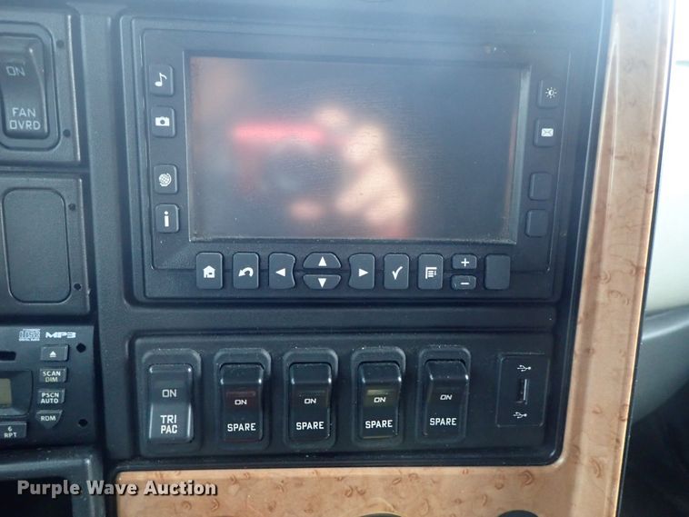 image for item DG3183 2012 International ProStar semi truck