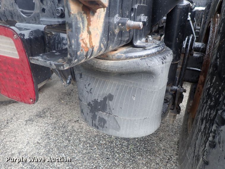 image for item DG3183 2012 International ProStar semi truck