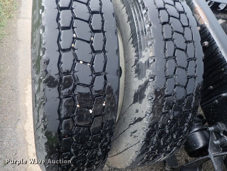 image for item DG3183 2012 International ProStar semi truck