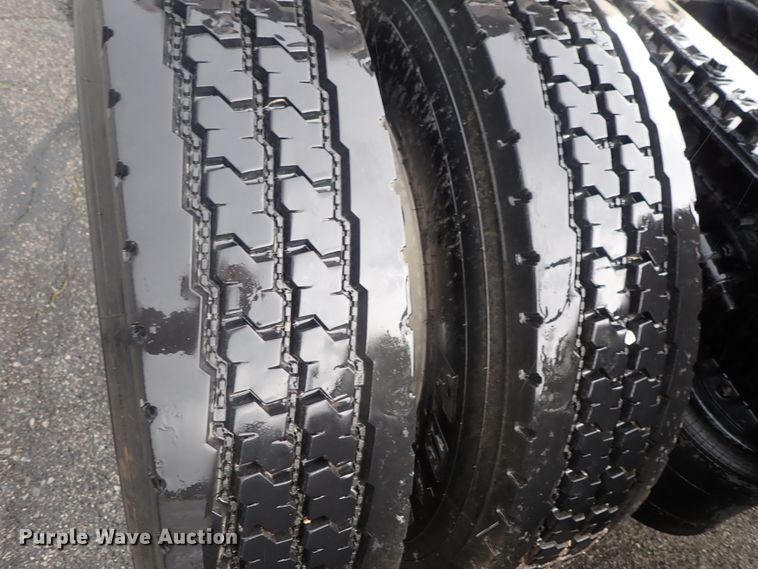 image for item DG3183 2012 International ProStar semi truck