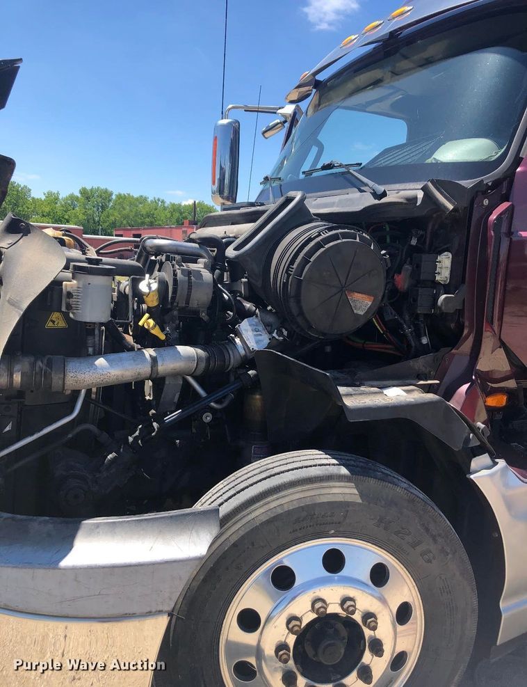 image for item DG3183 2012 International ProStar semi truck