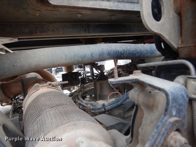 image for item DG6754 2014 Western Star 4900SB  semi truck