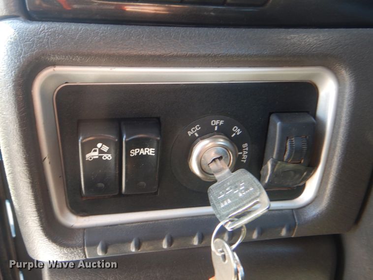 image for item DG8591 2012 Kenworth W900  semi truck