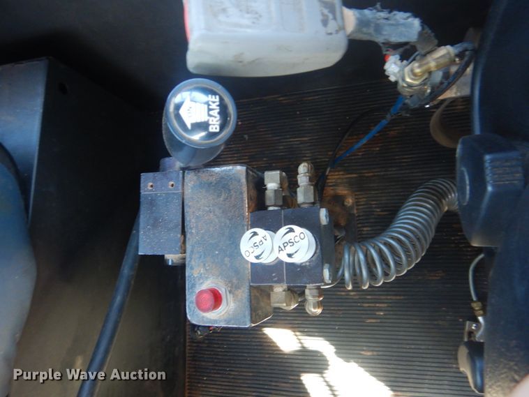 image for item DG8591 2012 Kenworth W900  semi truck