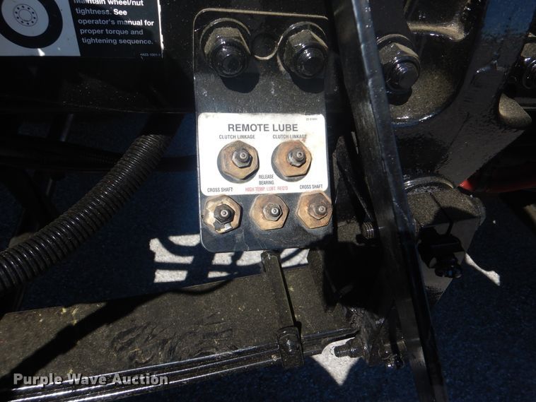 image for item DG8591 2012 Kenworth W900  semi truck