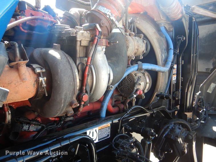 image for item DG8591 2012 Kenworth W900  semi truck