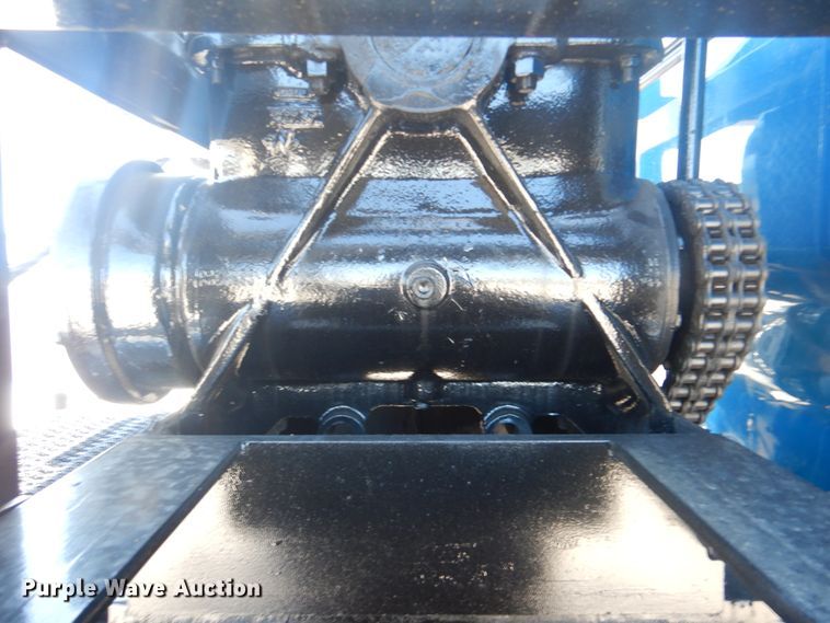 image for item DG8591 2012 Kenworth W900  semi truck