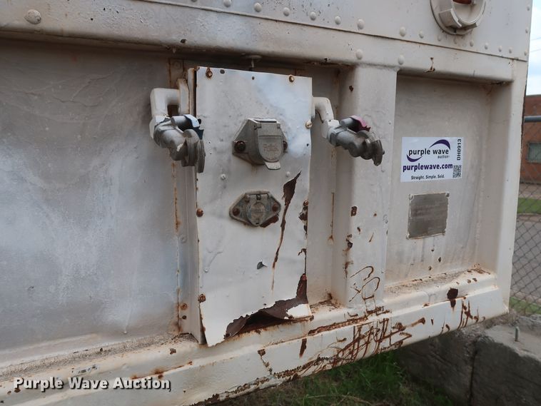 image for item DH0913 1976 Copco ESC-150 dry van trailer