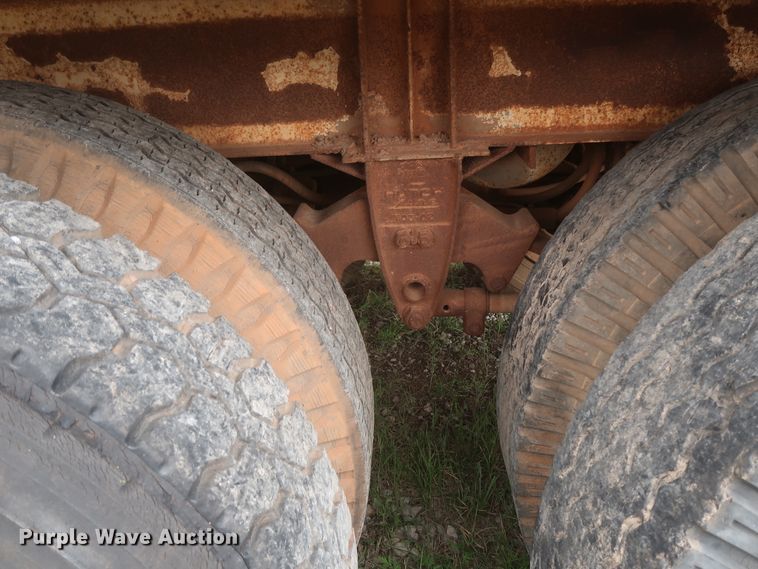 image for item DH0913 1976 Copco ESC-150 dry van trailer