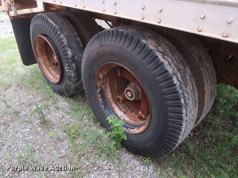 image for item DH0913 1976 Copco ESC-150 dry van trailer