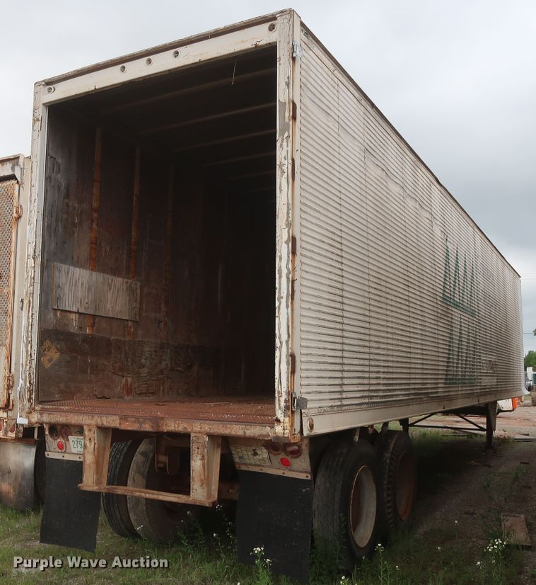 image for item DH0914 1971 Trailmobile dry van trailer