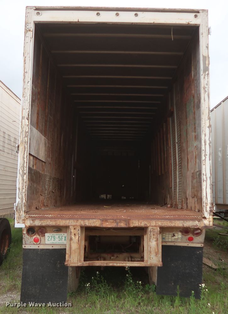 image for item DH0914 1971 Trailmobile dry van trailer