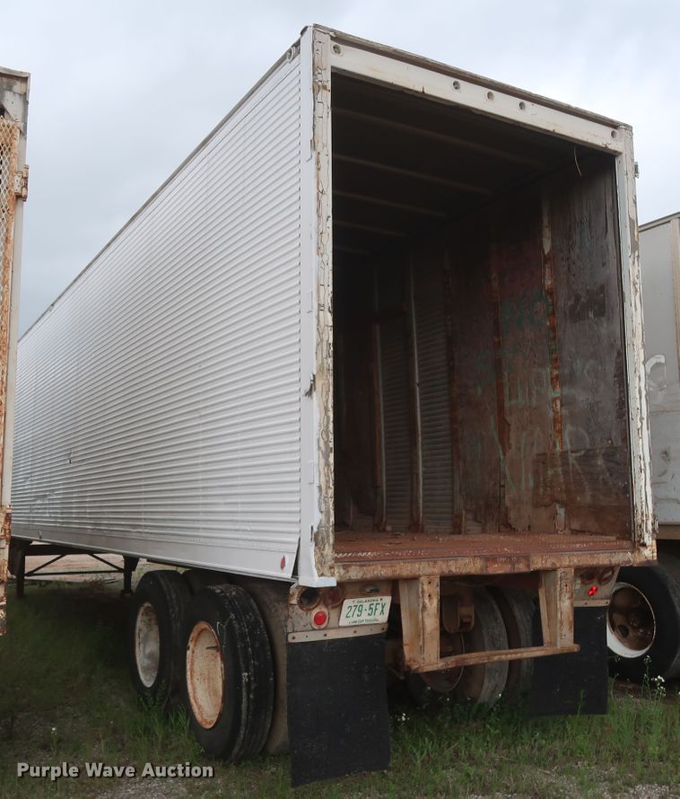 image for item DH0914 1971 Trailmobile dry van trailer