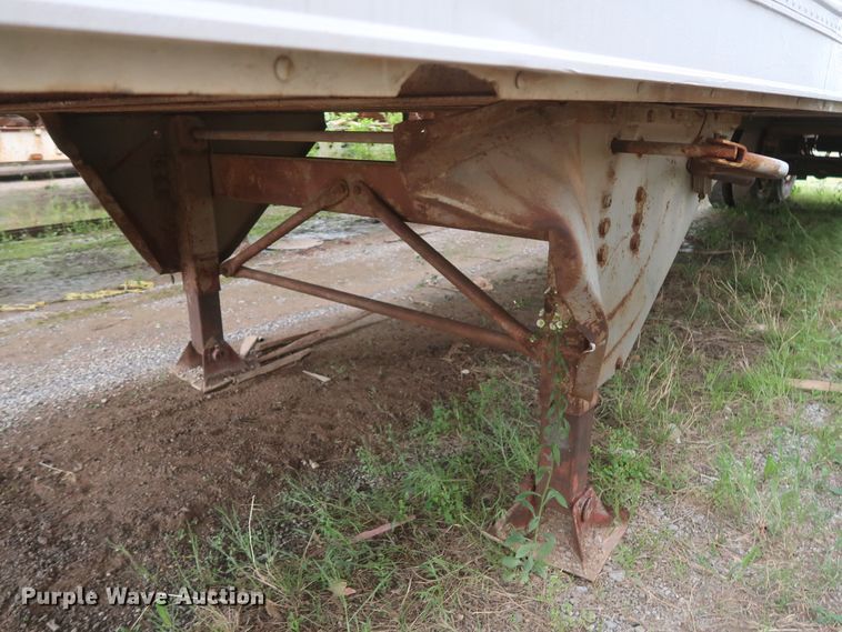 image for item DH0914 1971 Trailmobile dry van trailer