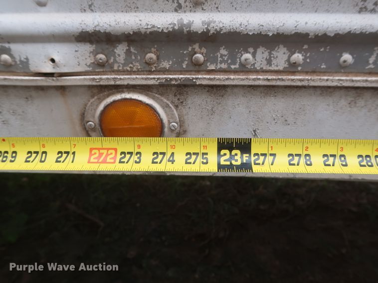 image for item DH0914 1971 Trailmobile dry van trailer