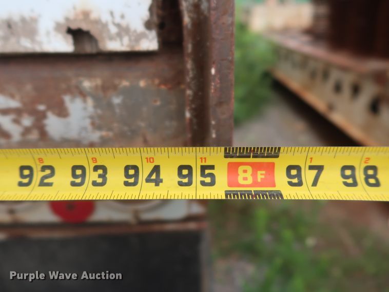 image for item DH0915 1977 Fruehauf E8-8801-42 dry van trailer