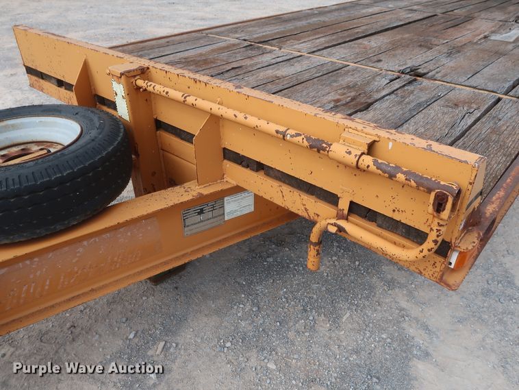 image for item DH0916 2006 Econoline MP1223DE equipment trailer